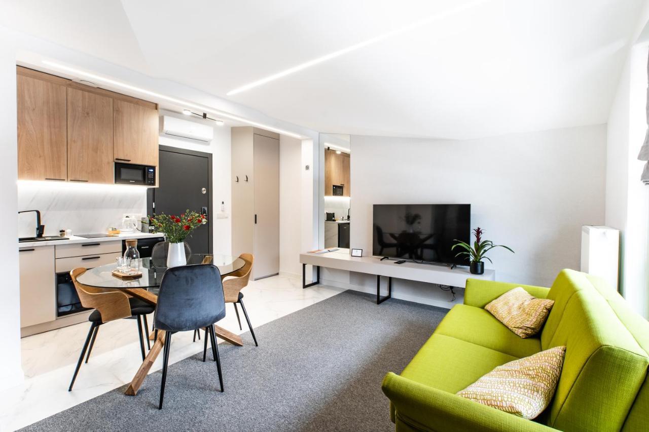 K20 Apartamenty Lodz - Dostep Na Kod Lódź Exterior foto